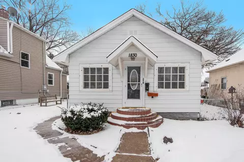 1830 Nebraska Ave E, Saint Paul, MN 55119