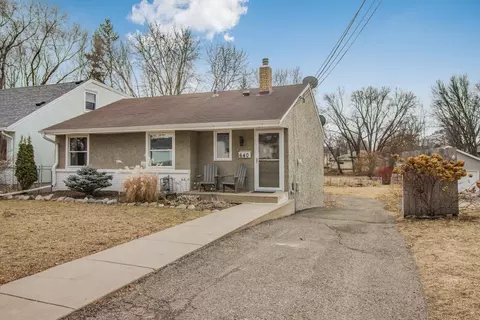 640 Iowa Ave W, Saint Paul, MN 55117