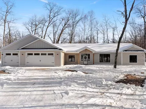 2711 Pillsbury Dr SW, Nisswa, MN 56468