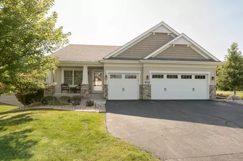 3869 Trail Point Ct, Prior Lake, MN 55372