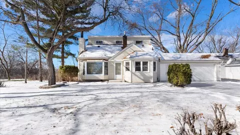 5030 Dominick Spur, Hopkins, MN 55343