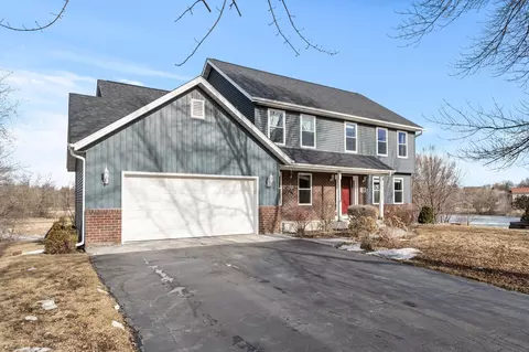 720 Ivanhoe Dr, Watertown, MN 55388