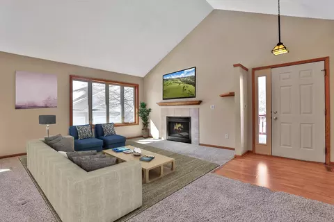 13413 Pine View Pl, Lindstrom, MN 55045 photo 11