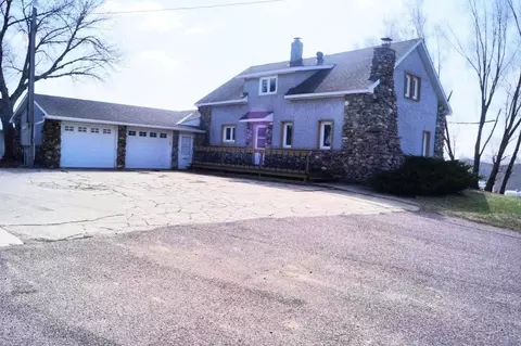 18018 State Highway 15, New Ulm, MN 56073