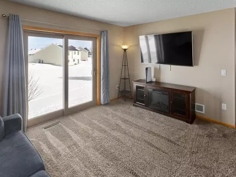 18771 Range Pole Pt, Big Lake, MN 55309