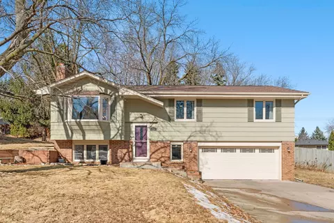 1724 Tioga Blvd, New Brighton, MN 55112