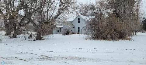 302 3rd Ave NW, Steele, ND 58482 photo 21