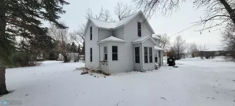 302 3rd Ave NW, Steele, ND 58482 photo 15