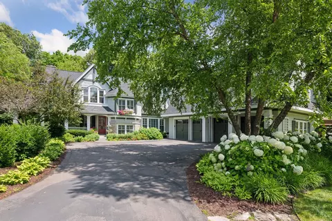 18808 Bearpath Trl, Eden Prairie, MN 55347