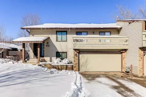 7032 W 113th St, Bloomington, MN 55438