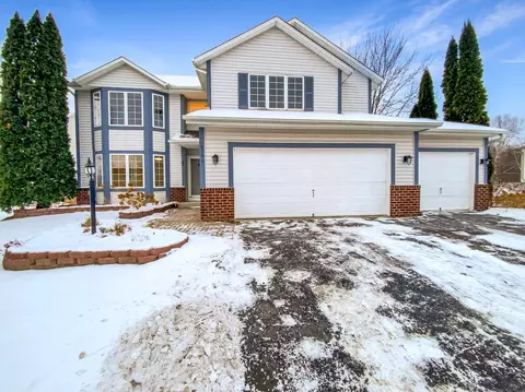 6790 Wildflower Dr S, Cottage Grove, MN 55016