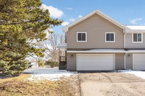 16860 Grenadier Ave, Lakeville, MN 55044
