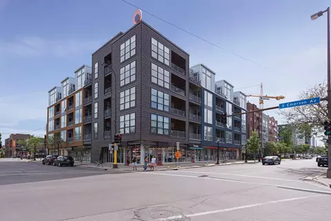 1211 Lagoon Ave #202, Minneapolis, MN 55408