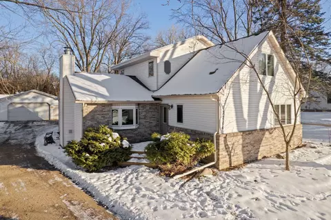3714 Hoffman Rd, White Bear Lake, MN 55110