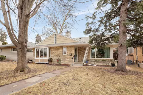 1630 Hillcrest Ave, Saint Paul, MN 55116