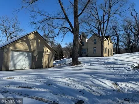 100 Park St W, Cannon Falls, MN 55009