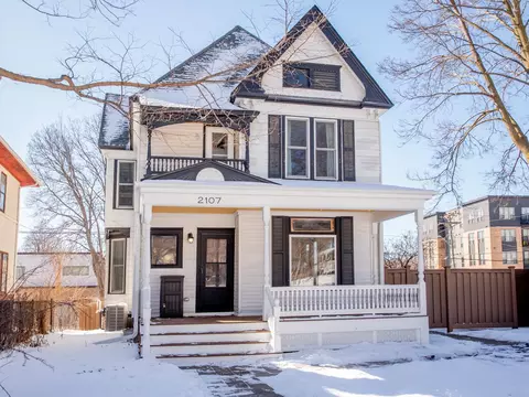 2107 James Ave N, Minneapolis, MN 55411