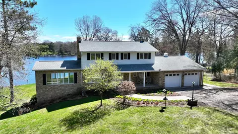 19303 Orwell Ave N, Marine On Saint Croix, MN 55047