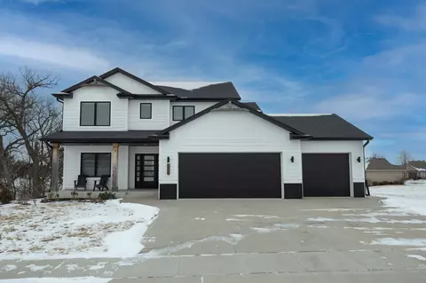 2851 Dunlap Ln SE, Rochester, MN 55904