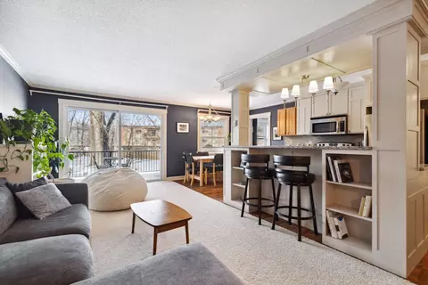 10113 W 34th St #226, Minnetonka, MN 55305