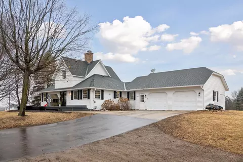 160 N Old Crystal Bay Rd, Orono, MN 55356