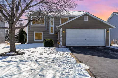 3072 Molina St, Shakopee, MN 55379