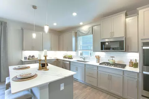 4601 Percheron Blvd, Chaska, MN 55318