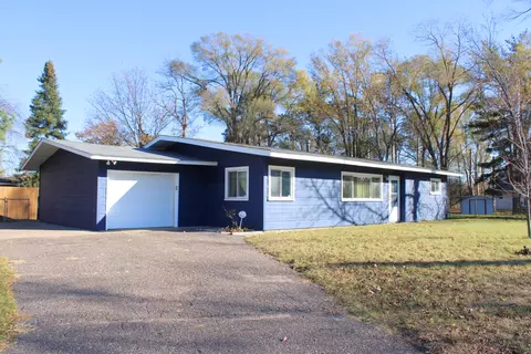 11911 Undercliff St NW, Minneapolis, MN 55433