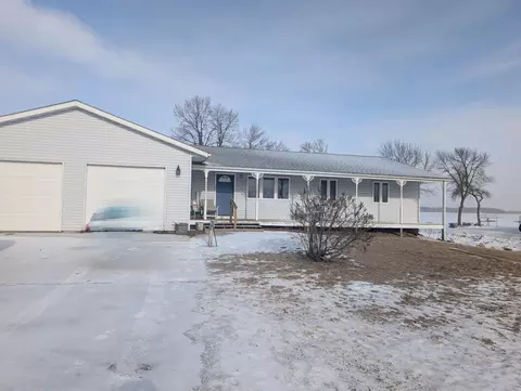 68654 215th St, Darwin, MN 55324