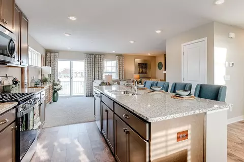 6710 Hinterland Trl S, Cottage Grove, MN 55016
