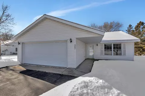 327 12th Ave SE, Saint Joseph, MN 56374