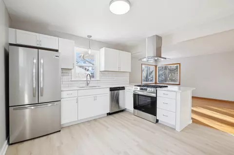 3435 Halifax Ave N, Robbinsdale, MN 55422