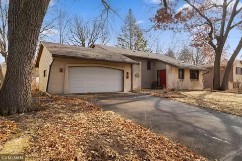 4744 Laura Ln, Shoreview, MN 55126