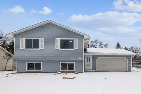 1033 127th Ln NE, Blaine, MN 55434