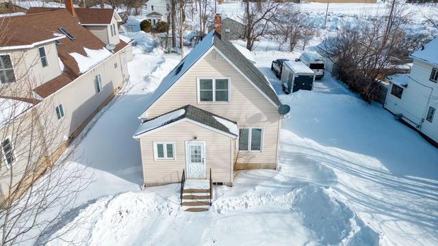 112 E Nebraska Ave, Gilbert, MN 55741
