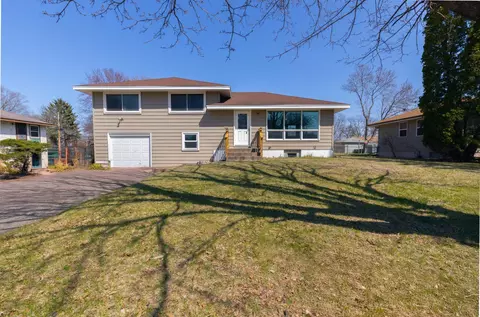 7042 Quail Ave N, Brooklyn Center, MN 55429