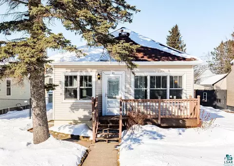 21 Oak St, Proctor, MN 55810