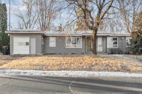 130 E Pomeroy St, River Falls, WI 54022 photo 3