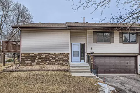 4464 Churchill St, Shoreview, MN 55126