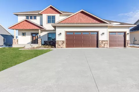 2428 10th Ave N, Sartell, MN 56377