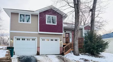 635 Burlington Rd, Saint Paul, MN 55119