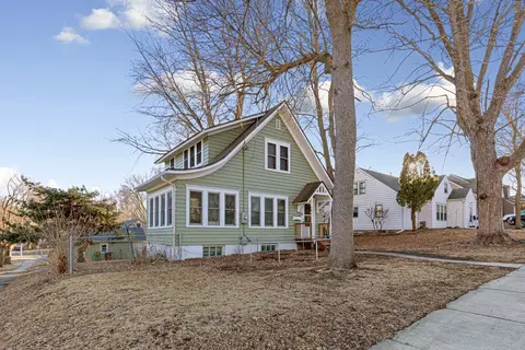 Exterior - 318 E 5th St, Albert Lea, MN 56007 photo 3 of 5