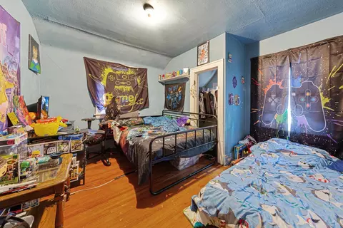 Bedroom - 318 E 5th St, Albert Lea, MN 56007 photo 1 of 4