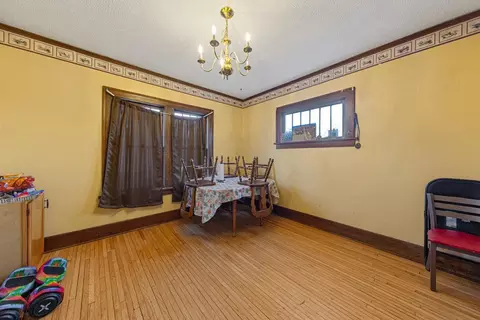 Dining - 318 E 5th St, Albert Lea, MN 56007 photo 2 of 3