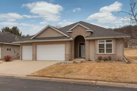 1433 Autumn Sage Ct SW, Rochester, MN 55902