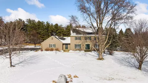 5387 Howard St NW, Rochester, MN 55901