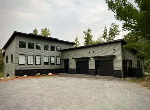 7820 Quaden Dr NW, Bemidji, MN 56601