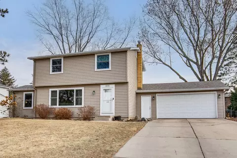 2570 Mayfair Ave, White Bear Lake, MN 55110