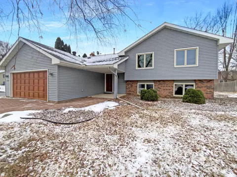 15060 Portland Ave, Burnsville, MN 55306