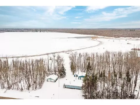 28457 Splithand Rd, Grand Rapids, MN 55744